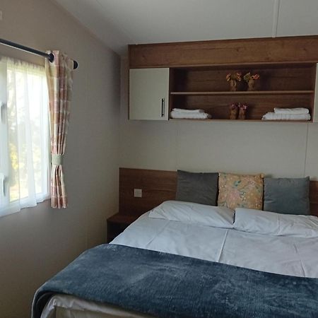 Caravan In Jaywick,Jaywick Sand, Clacton-On-Sea Jaywick Sands Exterior photo